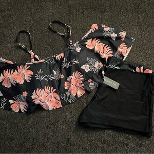NWT New With Tags TEMPT ME L/XL swimsuit set